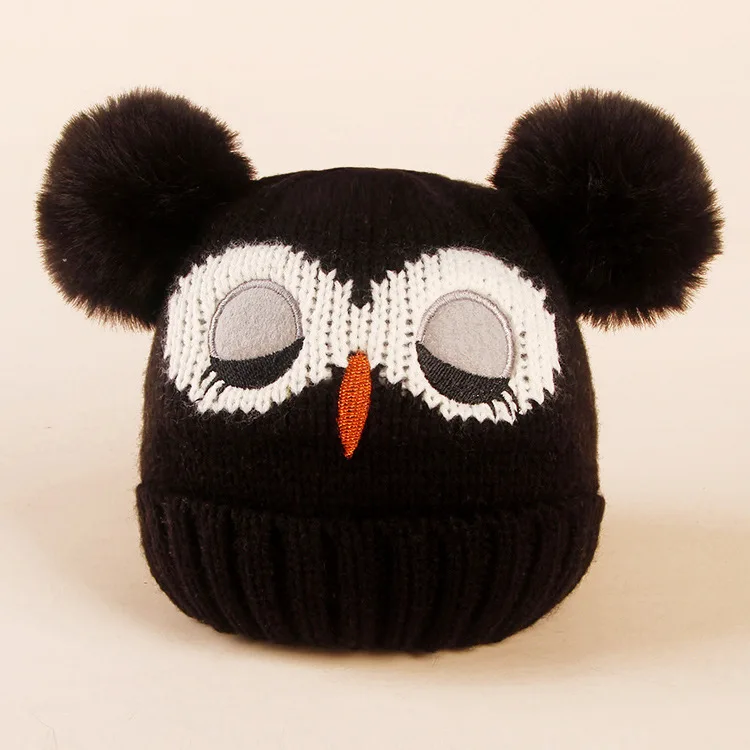 2023 New Cute Funny Design Kids Knitted Animal Beanie With Two Puff Ball