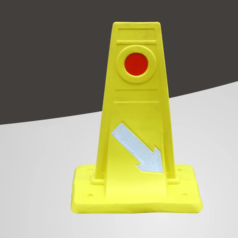  Excellent quality professional plastic lane divider for road
