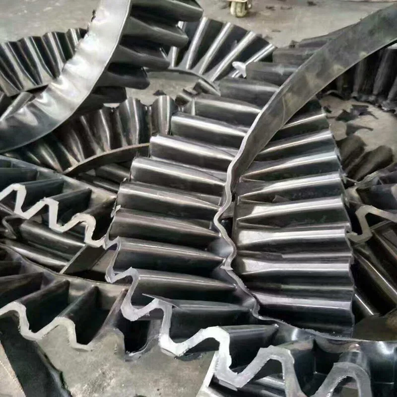 Side-wall conveyor belt lifting belt baffle conveyor belt skirt climbing inclination ring baffle