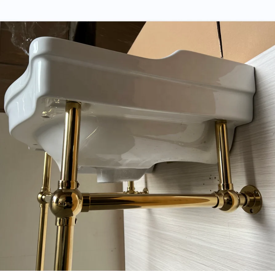 Single Vanity with Brushed Brass Polished Gold Stainless Steel Bracket Match with Snow Mountain White Stone Countertop