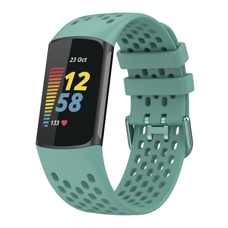 fitbit charge 5 Hole60.jpg
