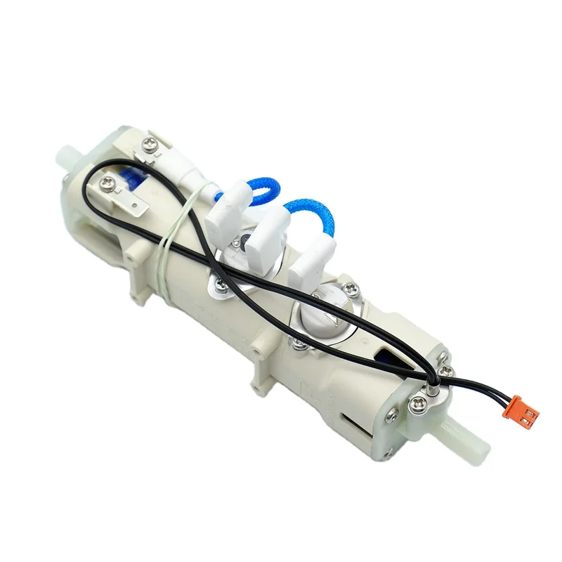 Flow through water heating element for coffee maker