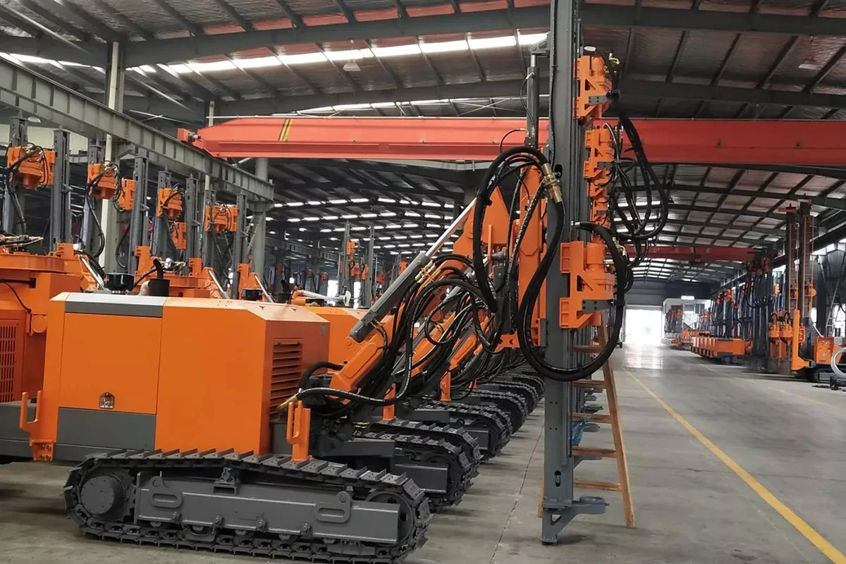 HW452  Mining Hydraulic Crawler Rock Quarry Gold Mine Blasting Hole Drilling Rig