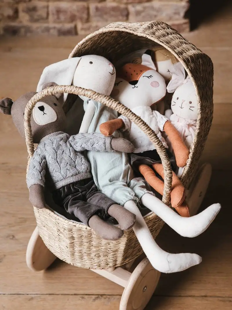 High Quality Rustic Seagrass Pram Basket Doll Stroller Trolley For Kids Wicker Shopping Basket Wholesale Supplier