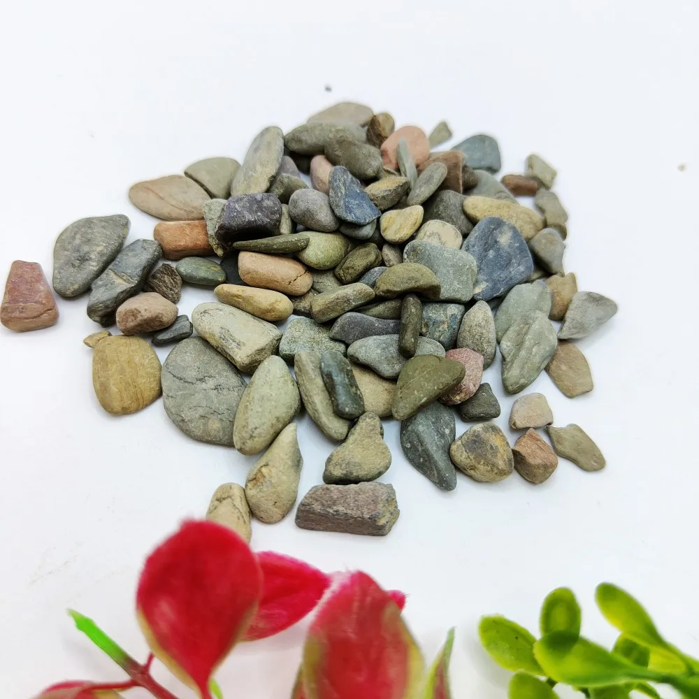 Hot Sale Customized Size Garden Outdoor Decor loose Dark Brown Gravel Small Crushed Chips Pebble Stone