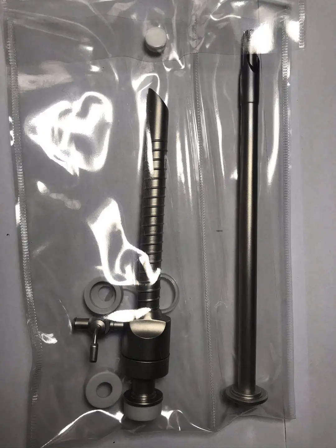 Abdominal surgical instruments/ Surgical spiral laparoscopy trocar with safety device