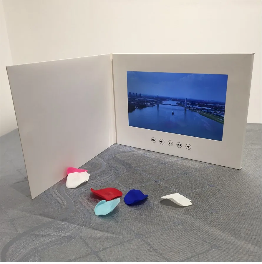 10.1 inch Screen video monitor booklet Blank White  Book Invitation Lcd Video Greeting Card for Valentine Mother Father day Gift