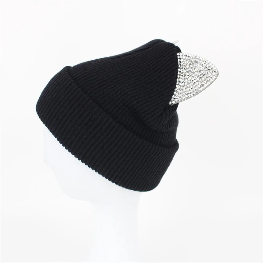 Шапка-бини с камнями зимняя шапка для женщин Новое поступление милая Теплая Вязаная в рубчик кошачьими ушками и стразами девушек
