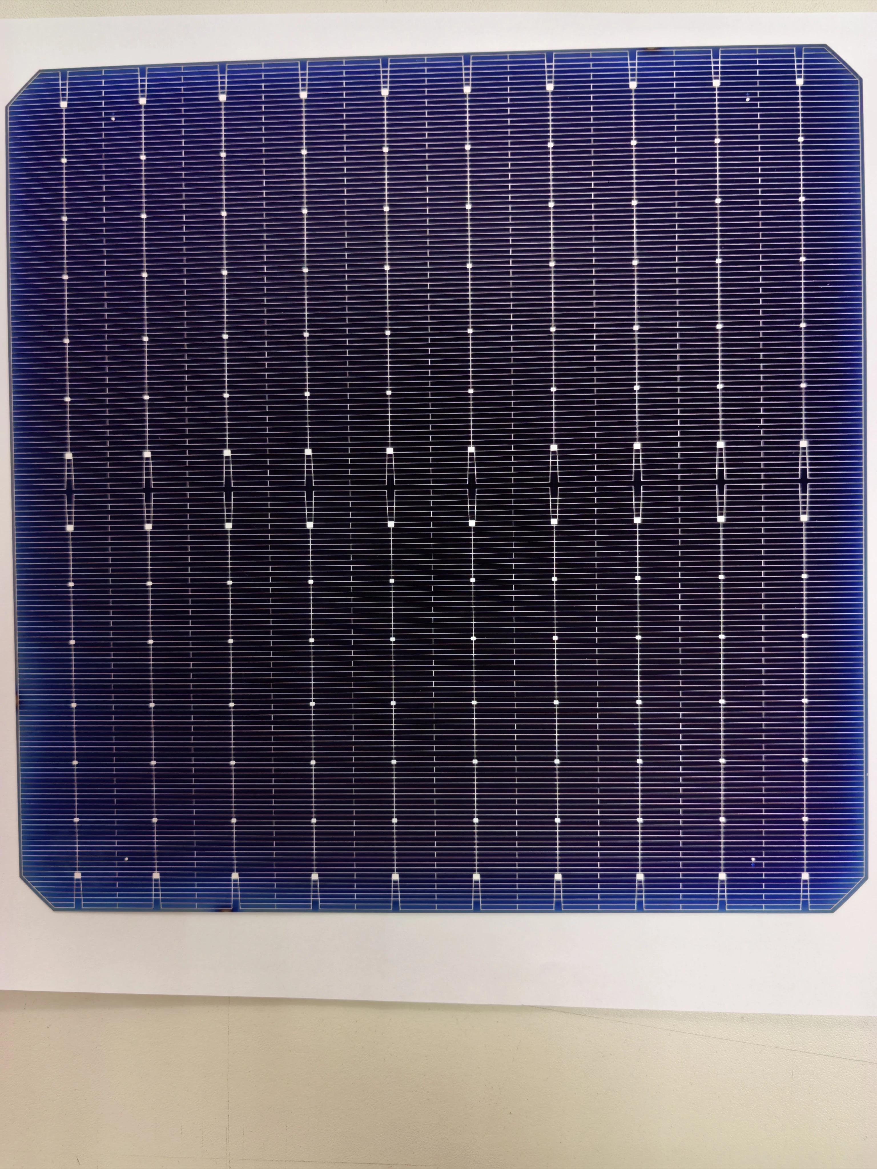 Chinese factory Solar Cell 10BB Monocrystalline silicon Photovoltaic solar Cells cheap Price 182mm *182mm for wholesale