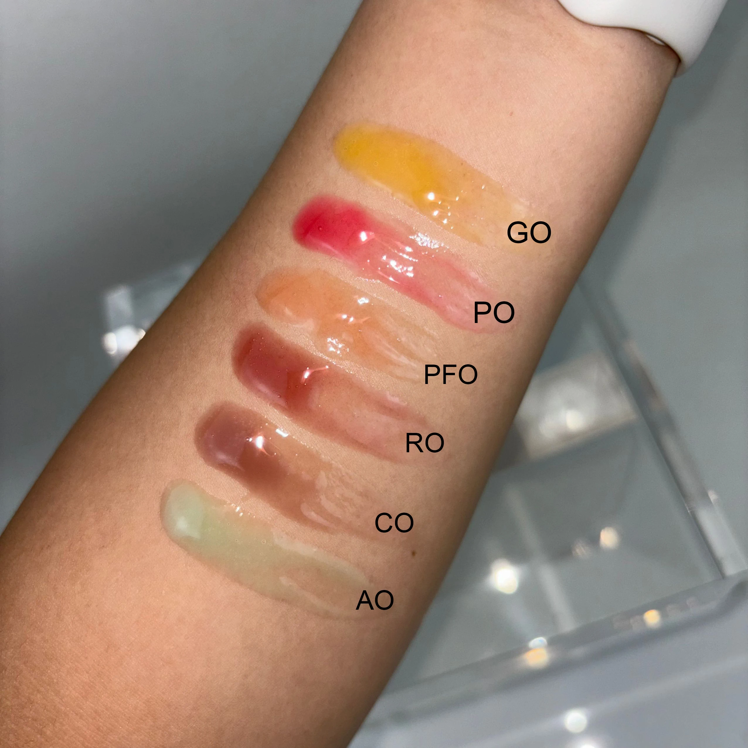 Wholesale lip oil Private Label Vegan Color 15ml liquid Lipbalm Aloe Vitamin E lip butter balm moisturizing peptide lip balm