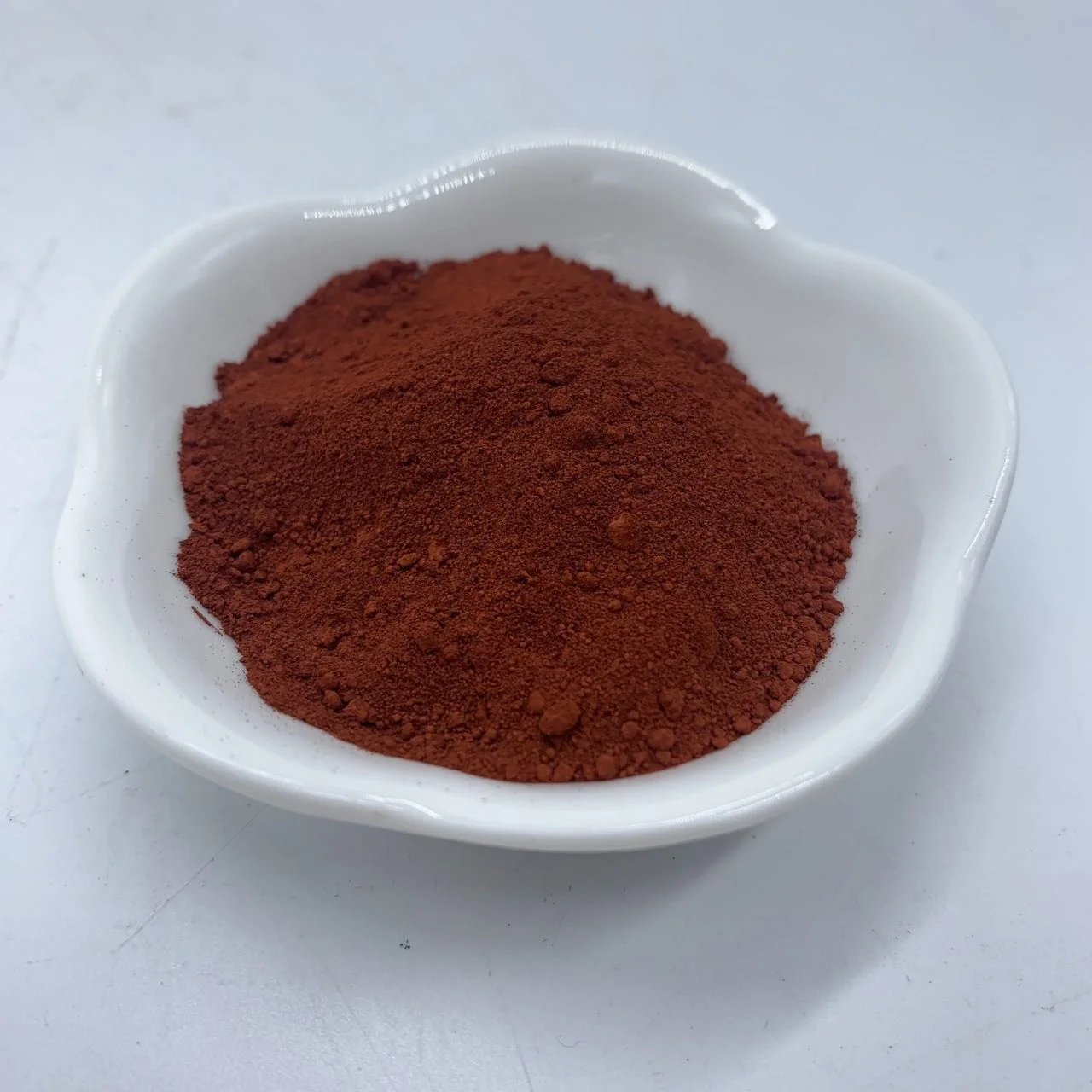 Iron Oxide Red 101 Bright Red raw material of paint enamel ferrous oxide