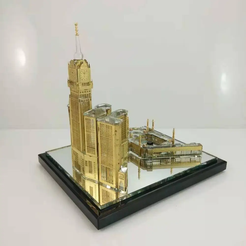Exquisite design muslim makkah clock tower and mosque set crystal metal building model for sale