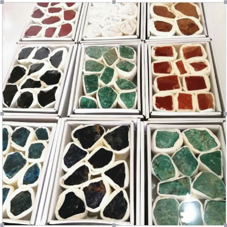 Dear Crystal Wholesale rose quartz various Specimens Natural healing crystal stones rough stone crystal ore set box gifts