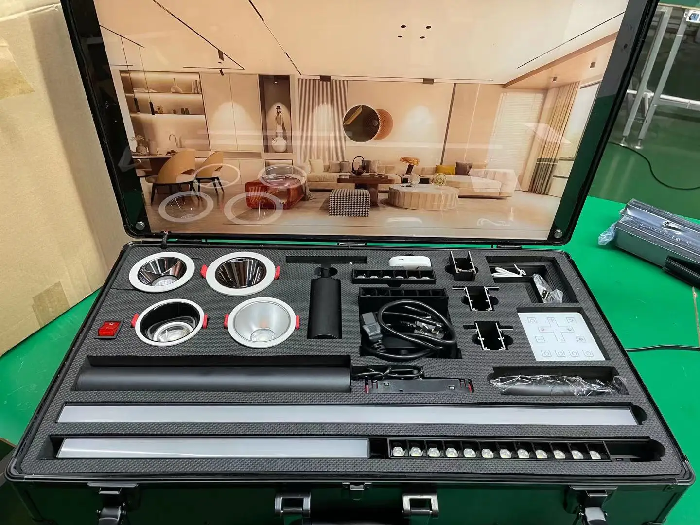 ninLED 20210924 (32).jpg