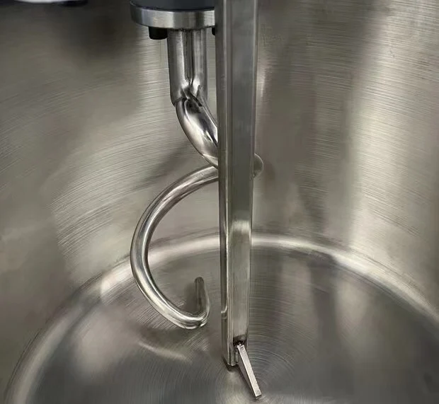 commercial industrial spiral mixer /automatic lift dough mixer 40L