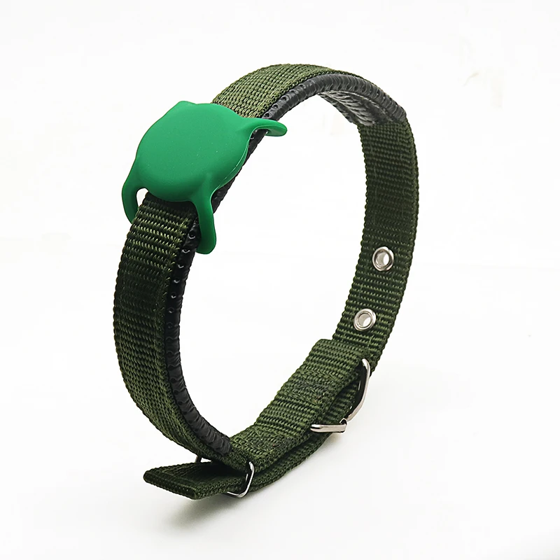Dog Collar with Silicone Case for Airtag Pet Loop with Silicone Holder for Airtag Case