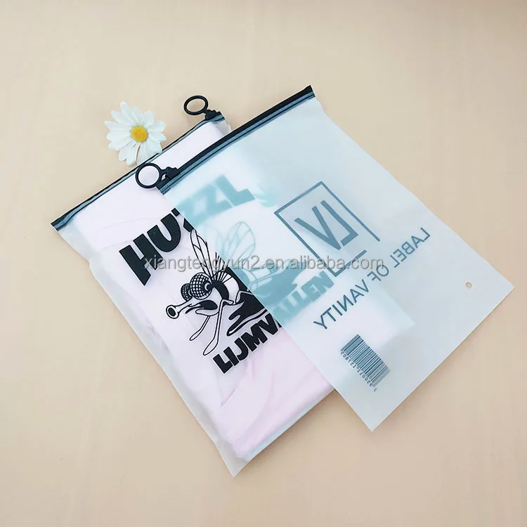 Eco-friendly Custom Logo Zip Lock Bag Packaging Bag for Clothing PE Plastic White Offset Printing Moisture Proof Zipper Top XTY