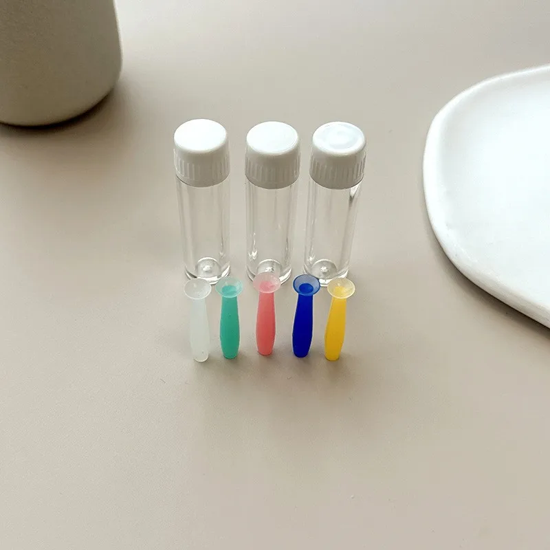 1.3*5cm Plastic RGP Contact Lens Wearing Picking Tool and Small Stick with Bottle
