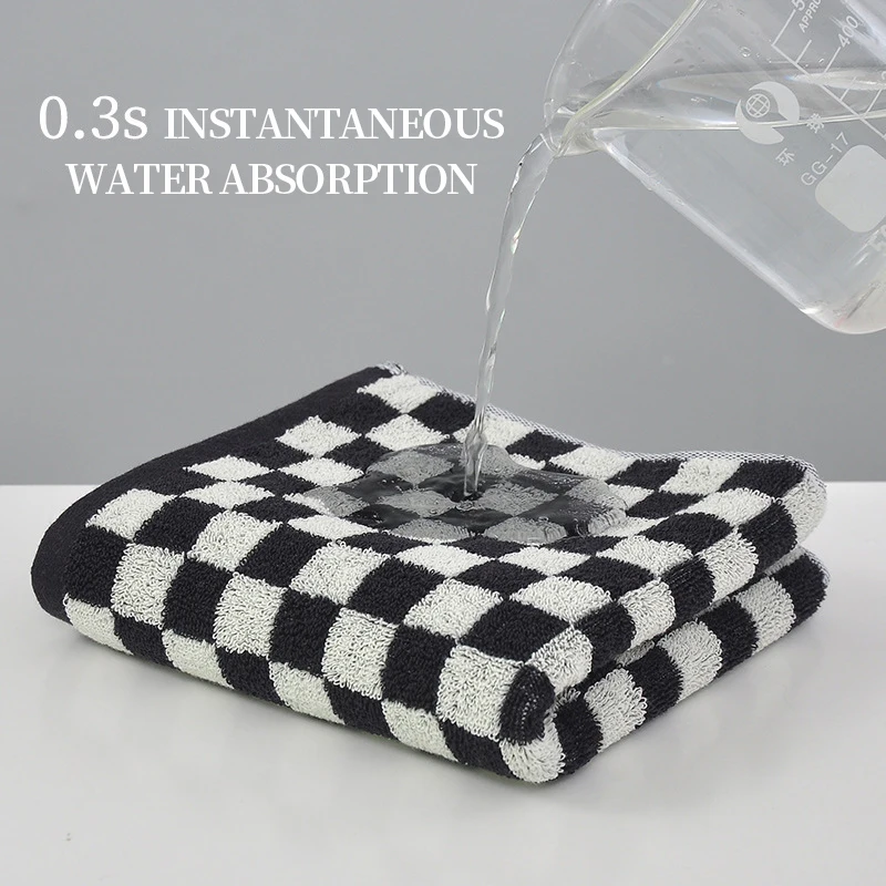 Wholesale  100% Genuine Cotton Checkerboard Houndstooth Hotel Spa Bath Towel Hypoallergenic Adults Children White Hand Towel