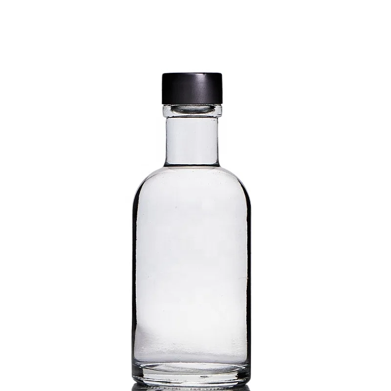 Trustworthy manufacturer 120ml crystal spirits bottle mini whisky glass bottle flavored vodka bottle