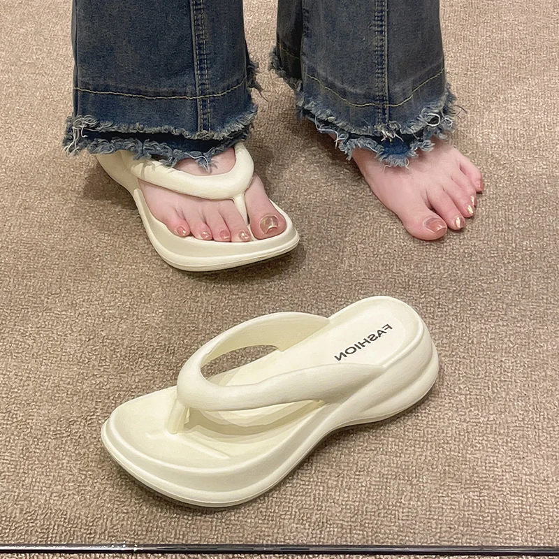 Heeled Summer Slippers Eva Injection Flip-flops Wedge Sandals Mould Outdoor Flip Flops For Women