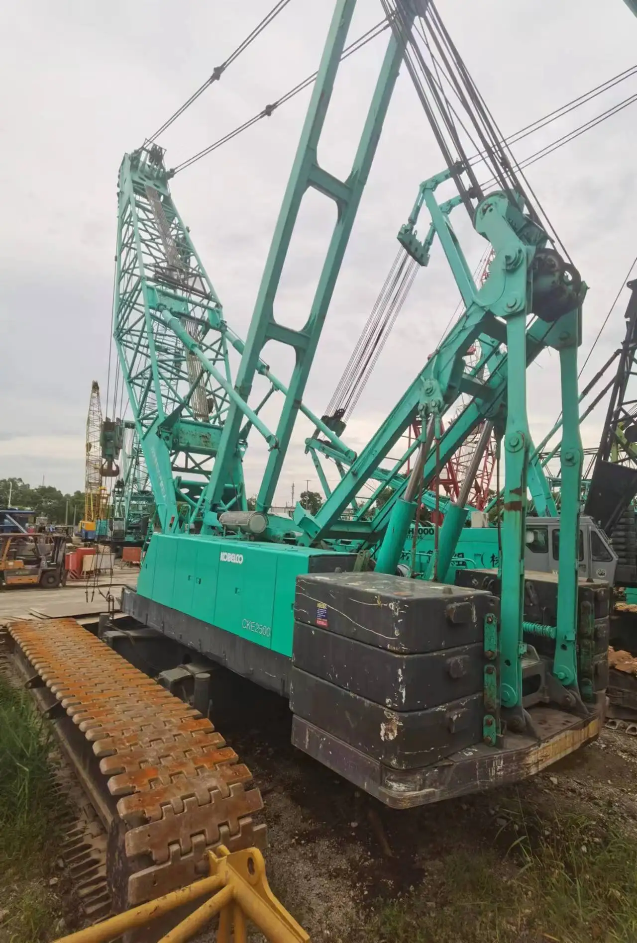 Used 250 Ton Kobelco Crawler Crane Kobelco CKE2500 Crawler Crane for sale