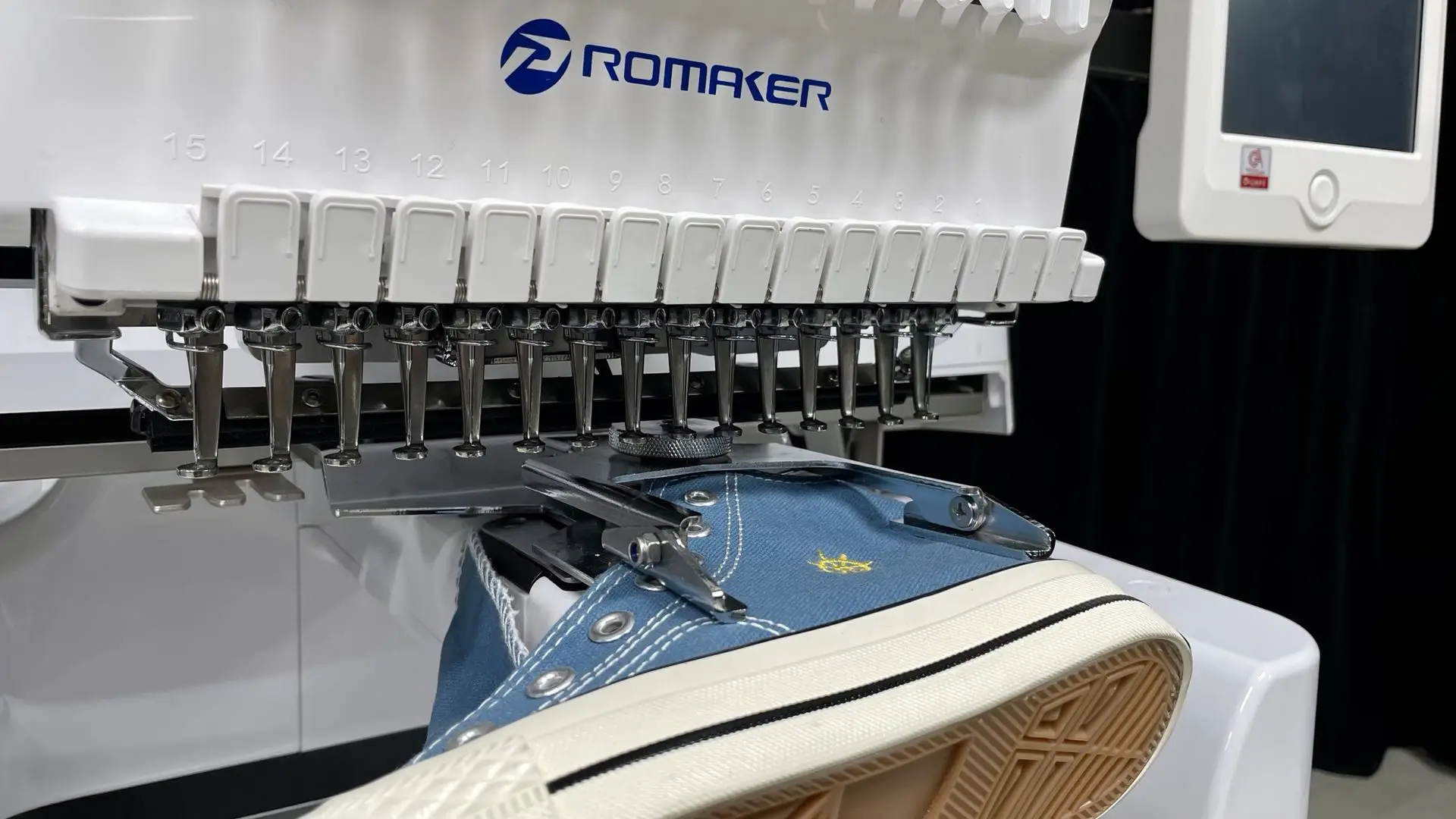 2022 new design latest technology Single Head 12 sequin easy cording hat Apparel Embroidery Machine