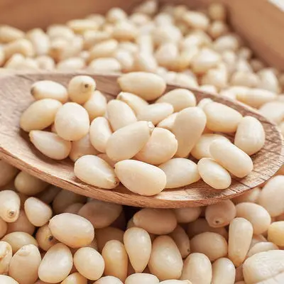 Chinese factory export   dry fruit pine nut