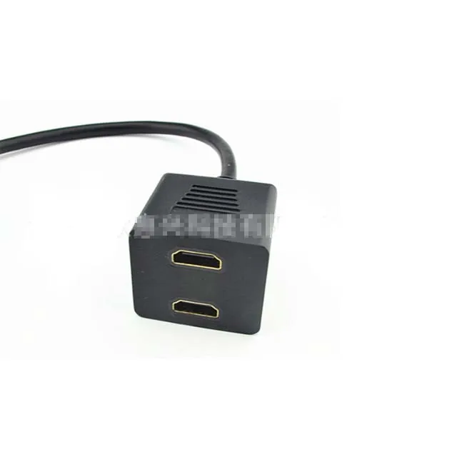 HD-MI high-definition line one in two male to female adapter line HD-MI distributor 1 in 2 out distribution line