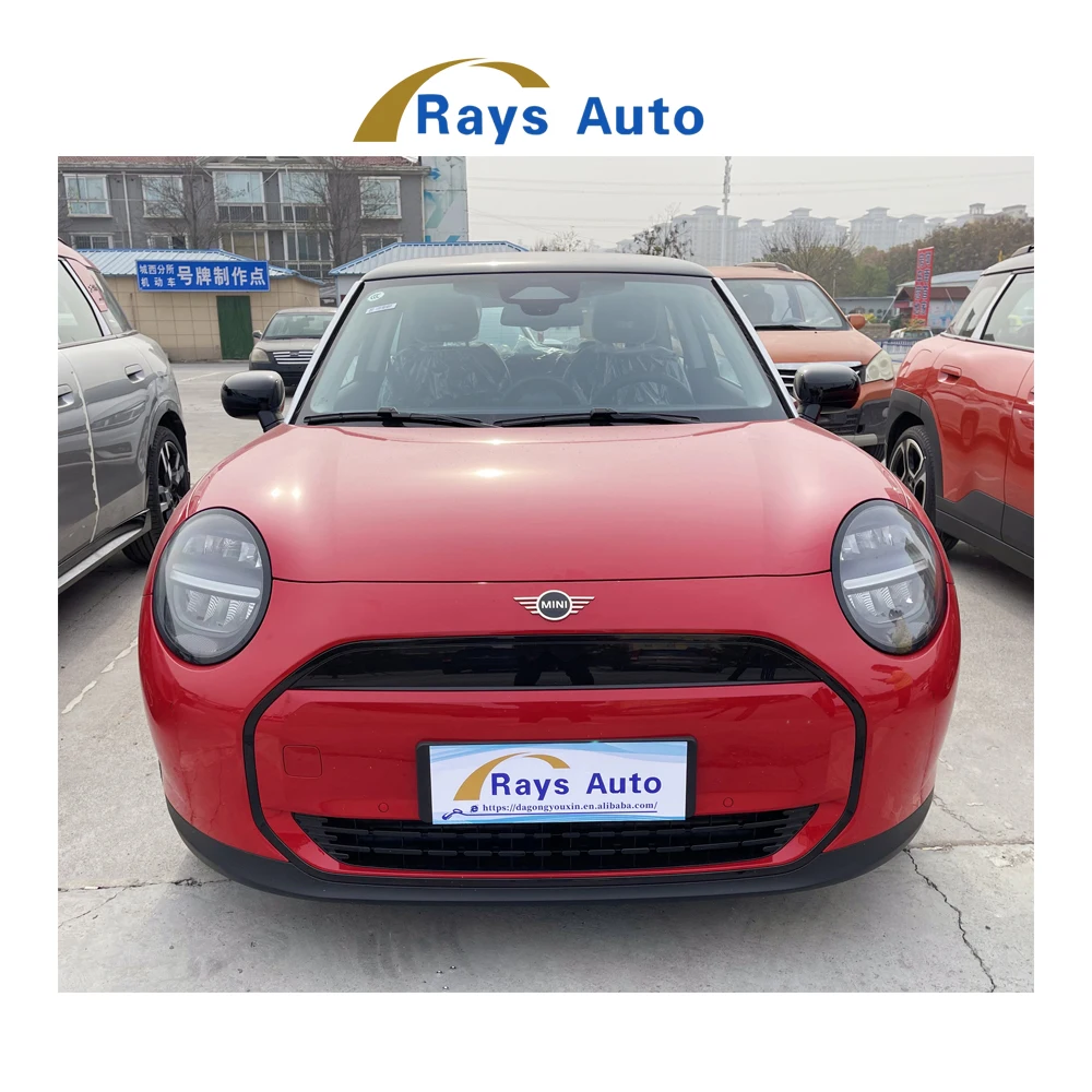 MINI COOPER E Classic 3-door 4-seater Hatchback Pure Electric Vehicle 452km Long Range