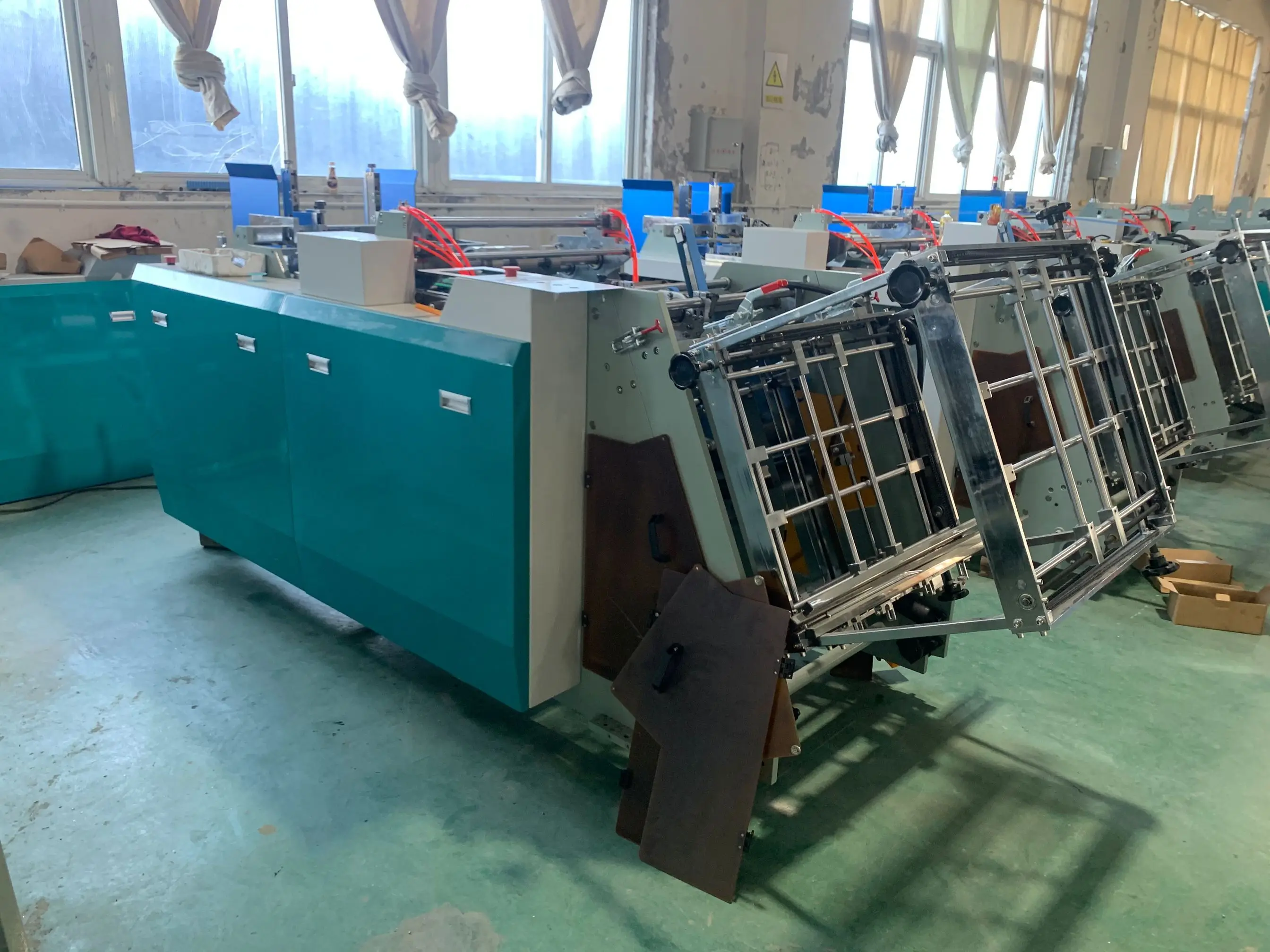 Disposable Paper Take Away Food Box Machine Pe Cardboard Paper Boxes Making Machine With Food Packaging