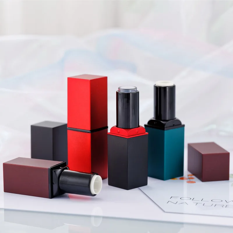 
Low MOQ private label red black indigo brown lipstick tube empty lipstick container 