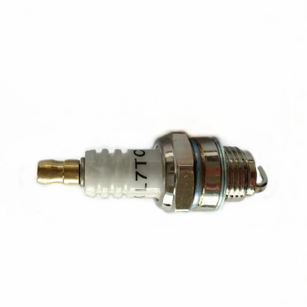 High Quality OEM Racing Sparking L7TC Motorcycles Engine Spark Plugs