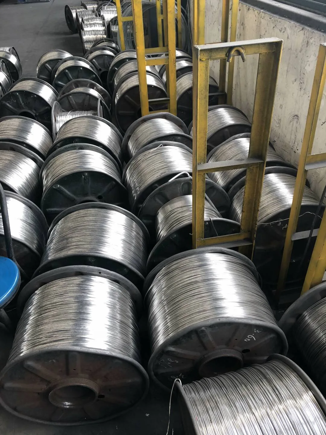 Станок для черчения алюминиевой проволоки