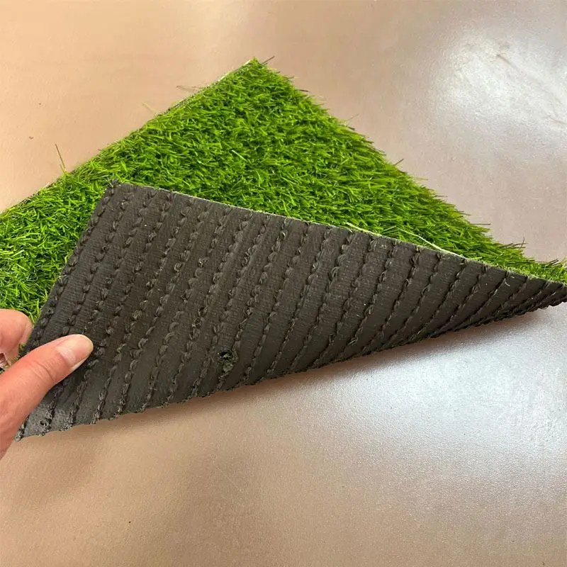 Green garden natural Artificial grass roll football sports synthetic lawn floor mat roll soccer turf carpet for golf outdoor