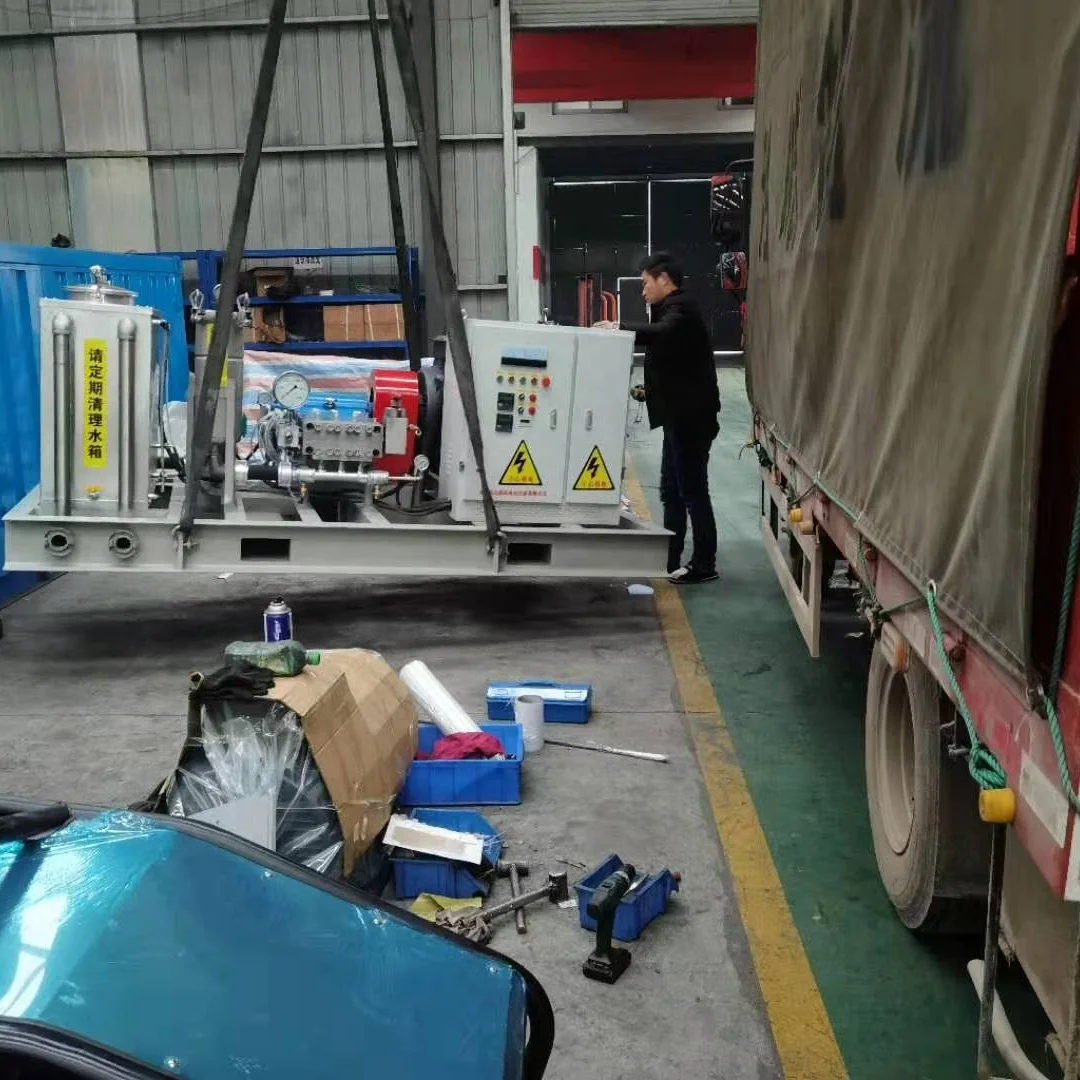 2000bar Water conservancy and hydropower station flushing roughening equipment high pressure cleaner for sale