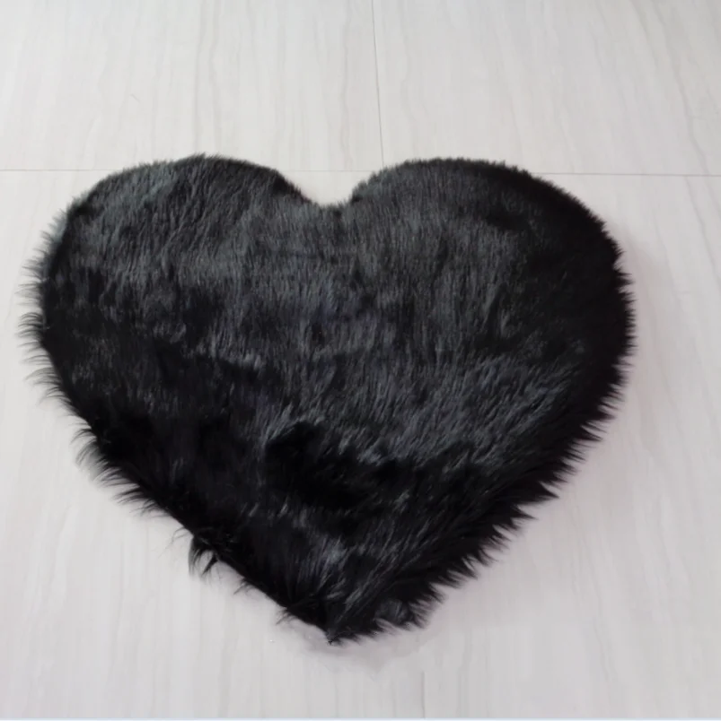 Super Soft Plush Fabric Heart Shaped Faux sheepskin Rugs And Carpets For Home Living Room Bedroom