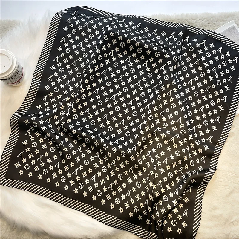 Luxury Square Fashion Designer Scarf Lightweight Wraps Hijab Scarf Silk Women Scarf