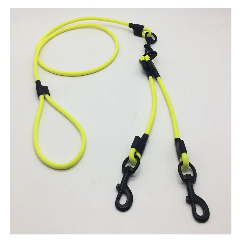 Double Dog Walker Trainer Solid Pattern PVC Coated Nylon Plastic Collars Coupler Leashes for 2 Dogs Animal Inspired Walkers