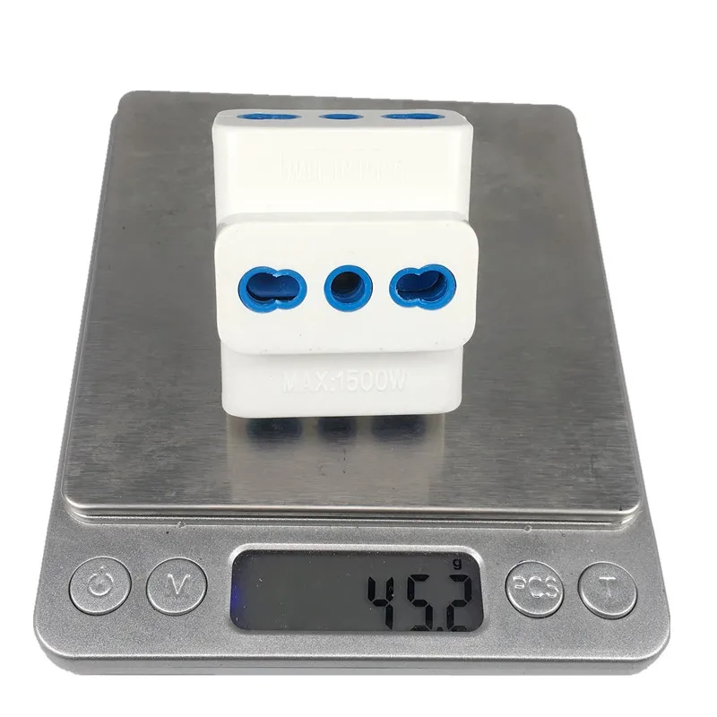 1 to 3 way outlet electric 1500w to Italian 3 pin multi plug adaptror 10A for Chile, Uruguay, Italy