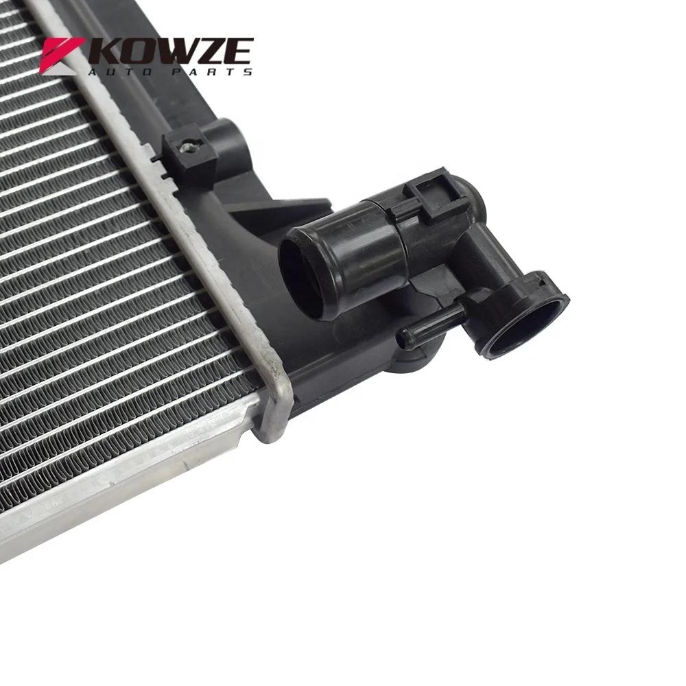 Car Radiator For Mitsubishi Pajero Sport II L200 Triton 4D56 MN135032