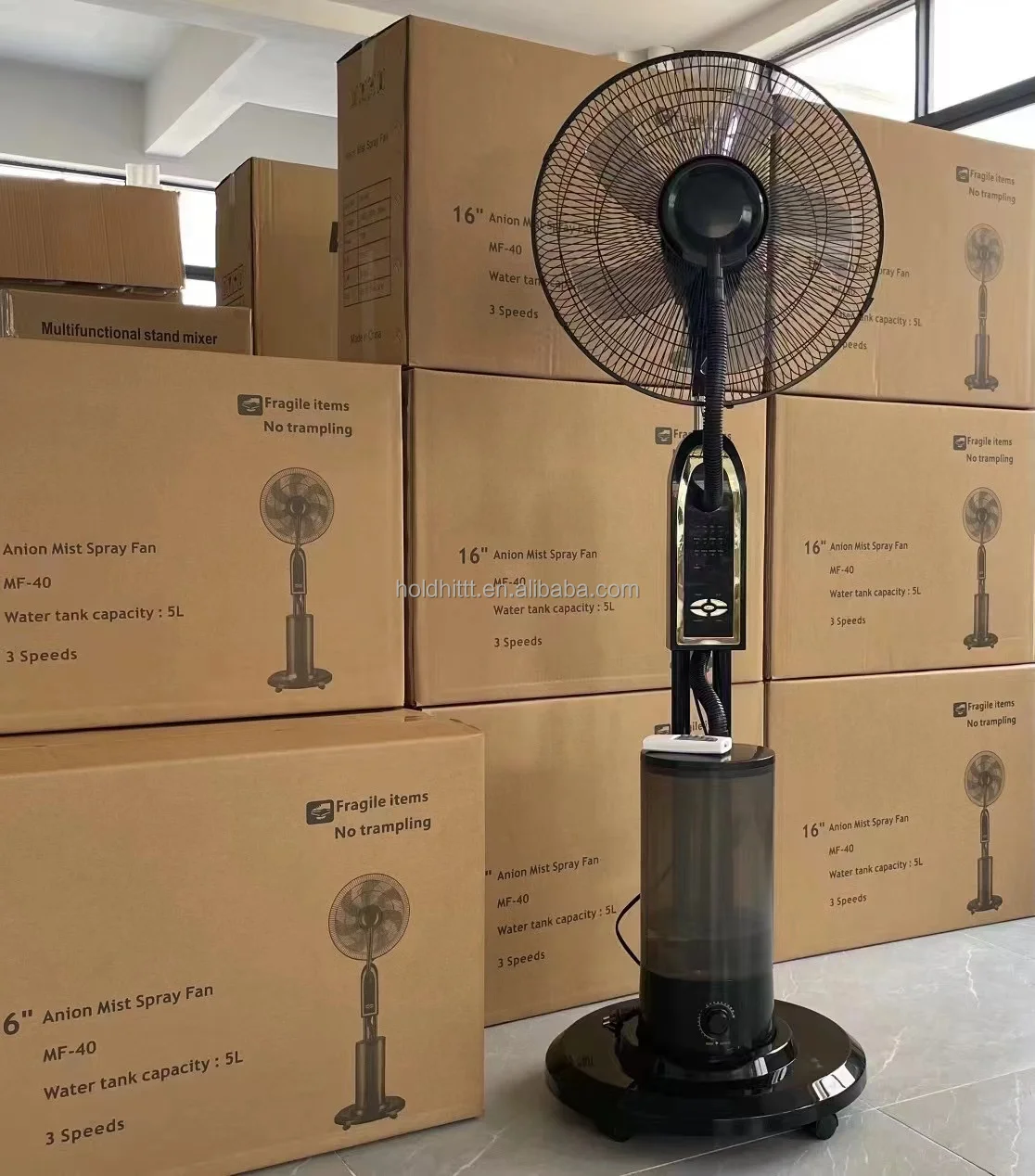 16 18 inch high quality BLDC oscillating commercial water remote control spray mist Fan