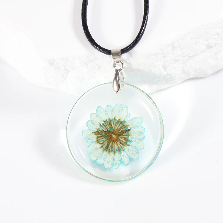 Hot Selling Transparent Colorful Daisy Fashion Dried Flower Pendant Round Real Flower Jewelry Resin Flower Necklace