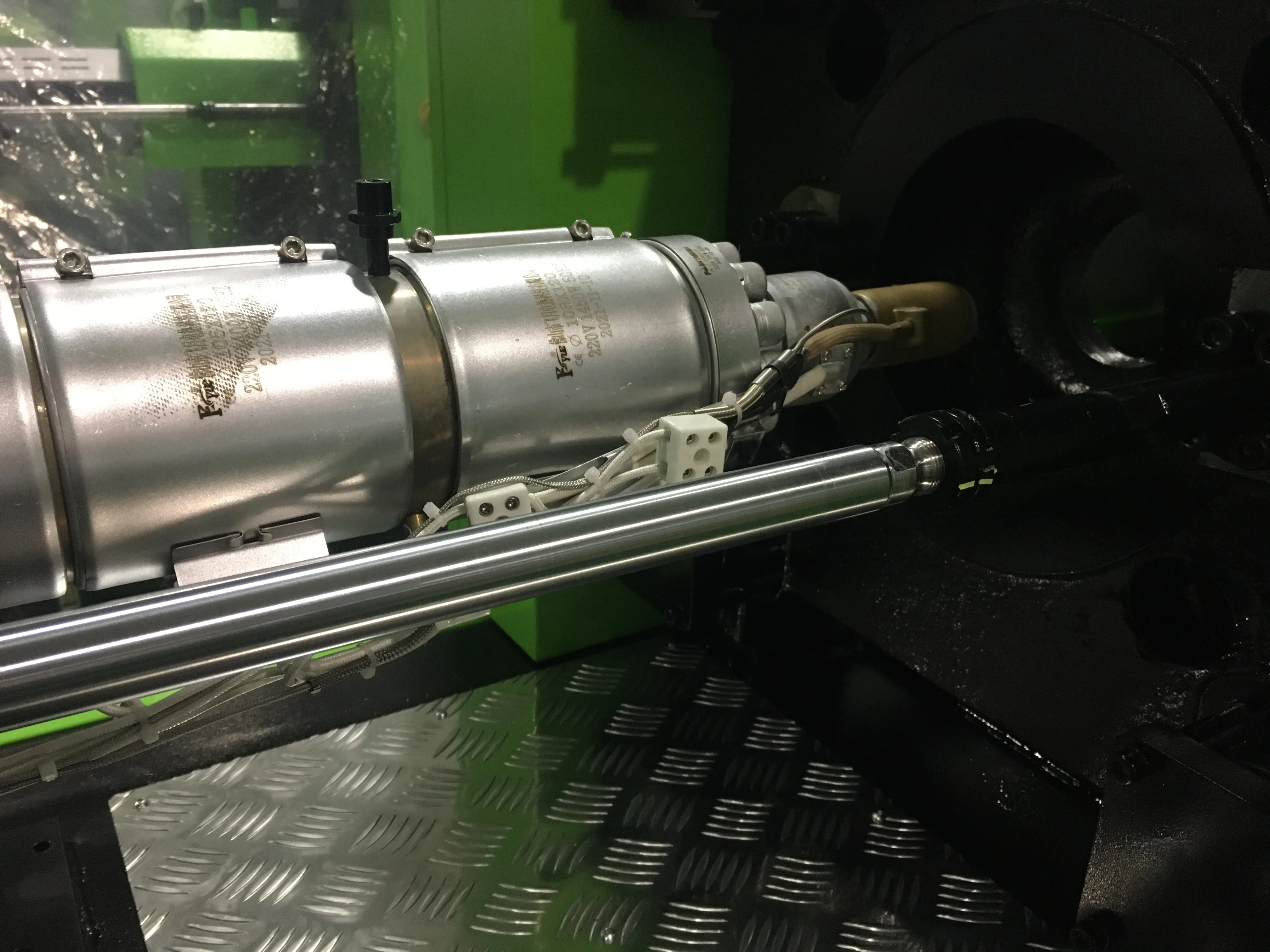 Пластмассовые литьевые машины UN120SKII, литьевые пластмассовые литьевые машины