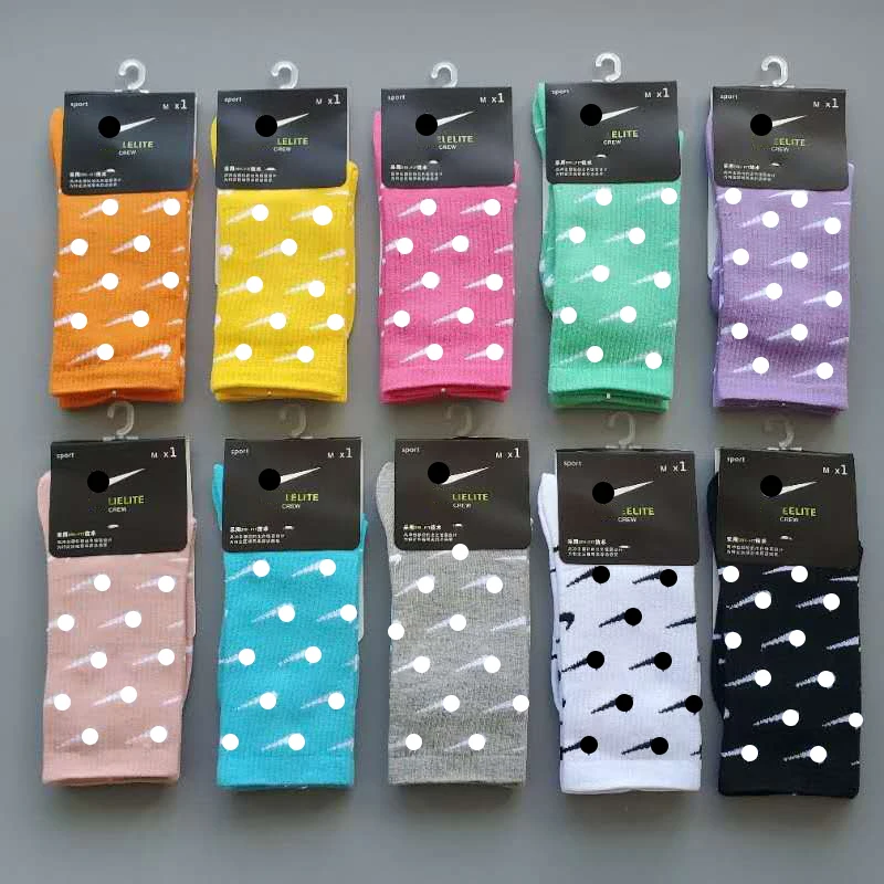 Wholesale designer socks custom logo sport cotton socks for women socks packaging