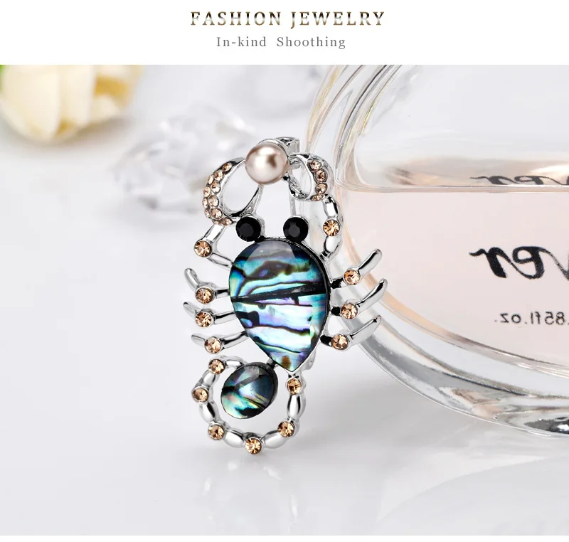 
Amazon Hot seller scorpion Stylish shell insect animal alloy enamel pearl Corsage brooches for ladies women girl gift college 