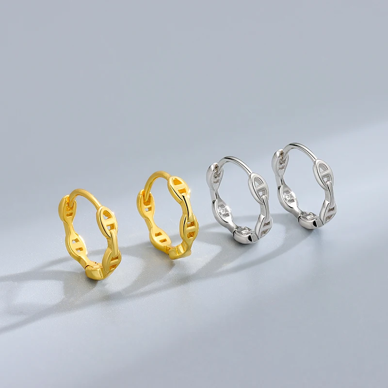 Wholesale New Fashion Cute Design Pig Nose Shape S925 Sterling Silver Geometric Small Huggie Earrings For Women