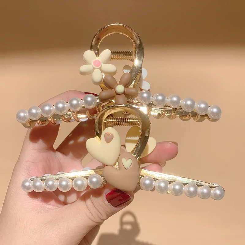 Hair Claws Crab Large Pearl Claw Clips for Woman Girls Bath Barrette Ladiy Fashion Headdress Hair Accessories