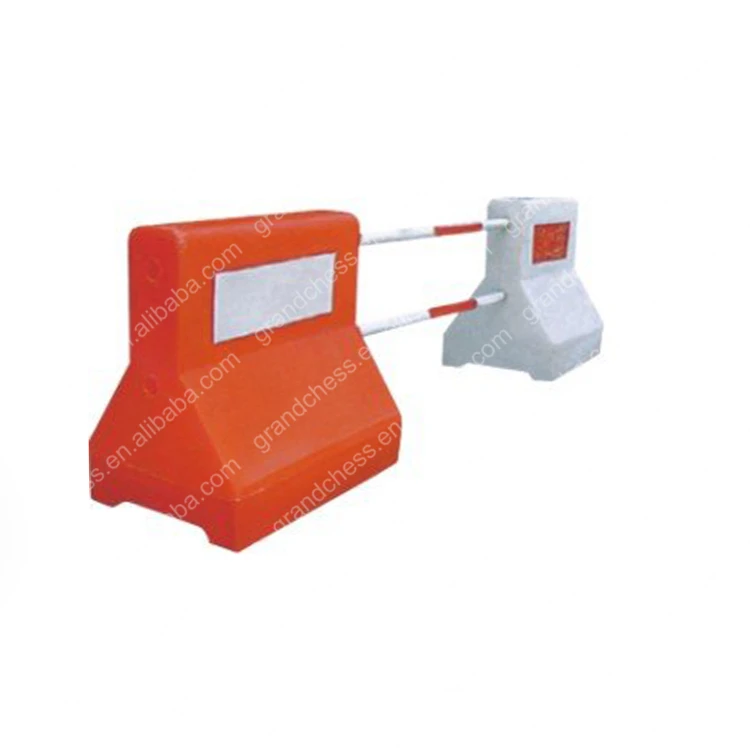 Red Plastic Road Construction Temporal Traffic control Safety Water Filled Traffic Barriers