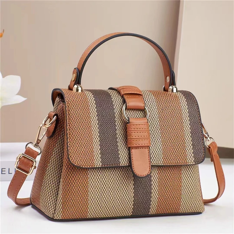 korean 2024 ladies chain small trendy fashion clutch shoulder custom female handbags